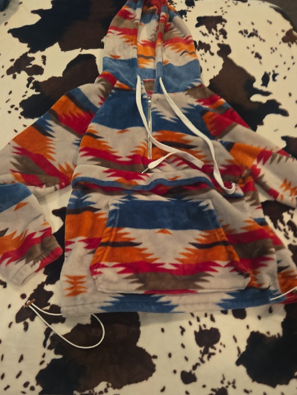 Cozy Aztec Print Hooded Pullover - Multicolor